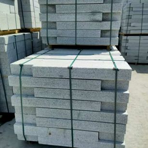 舟山 芙蓉白花岗岩路沿石、平石尺寸标准，色泽均匀