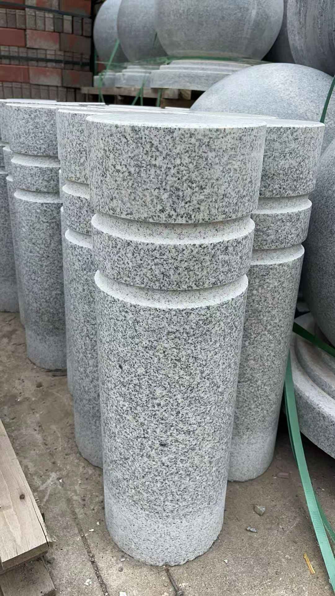 舟山 芝麻白花岗岩挡车柱、隔离柱多少钱