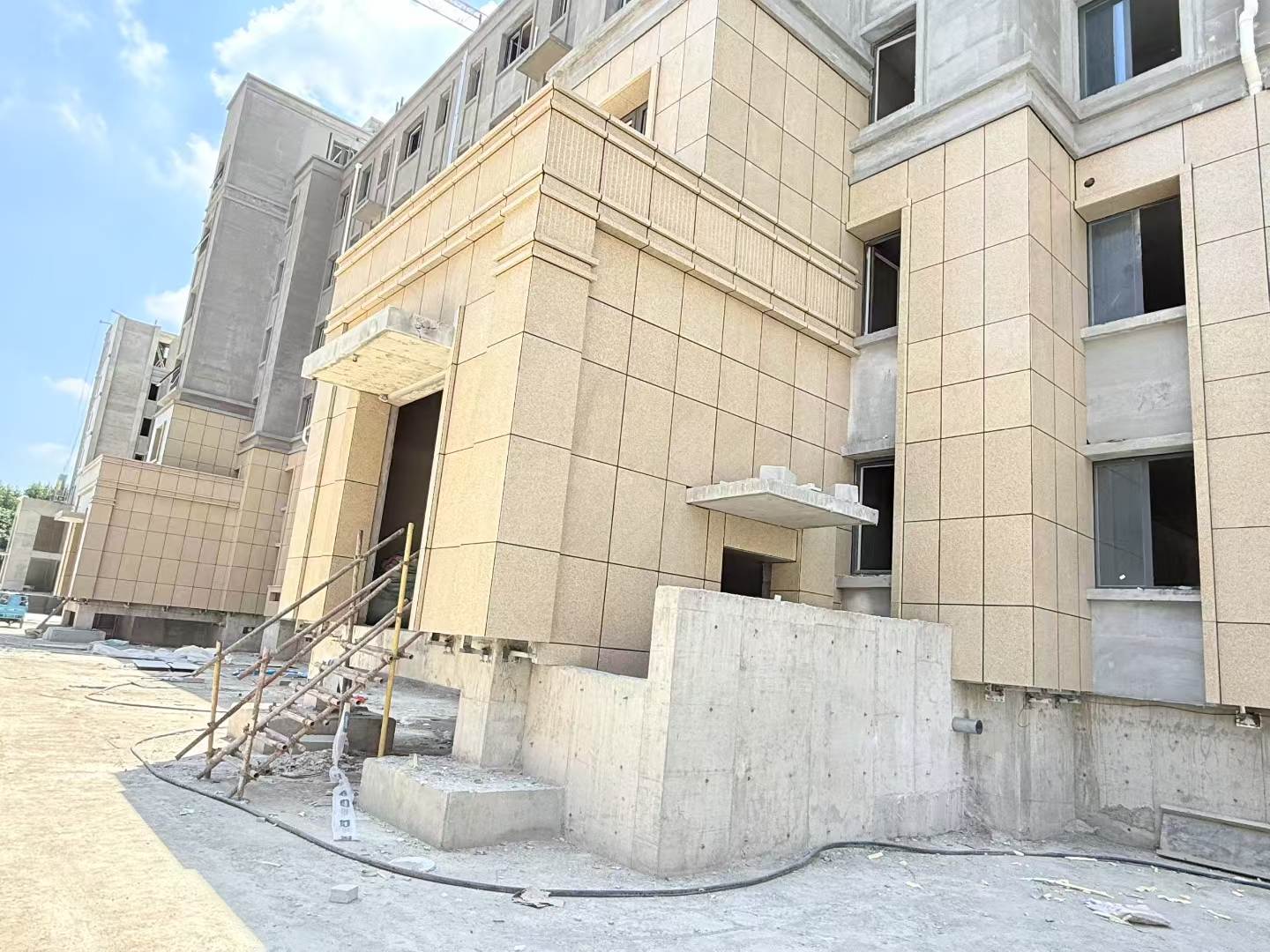 舟山 黄金麻干挂，工地实拍