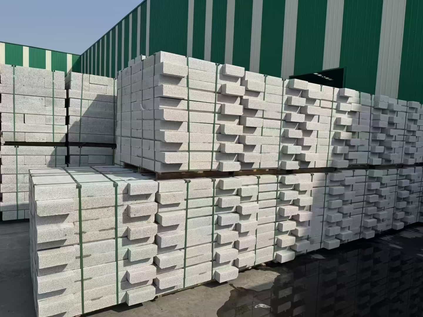 舟山芝麻白路沿石