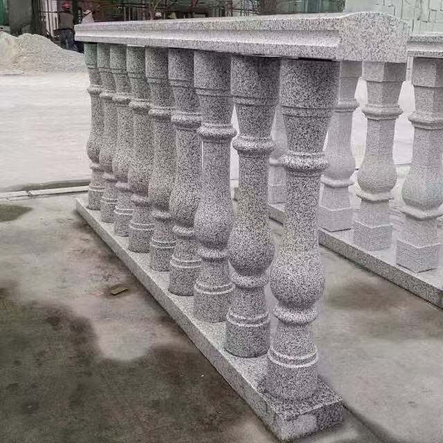 舟山 芝麻白圆形光面花瓶柱，栏杆