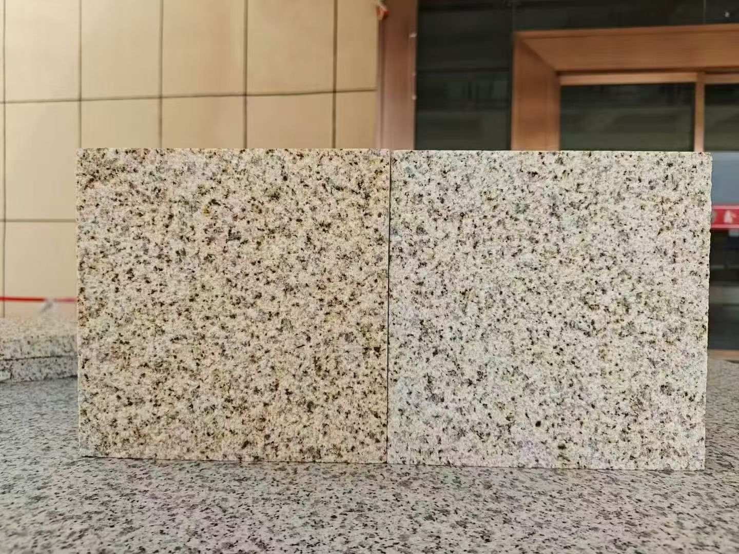 舟山 黄金麻荔枝面，中黄与浅黄