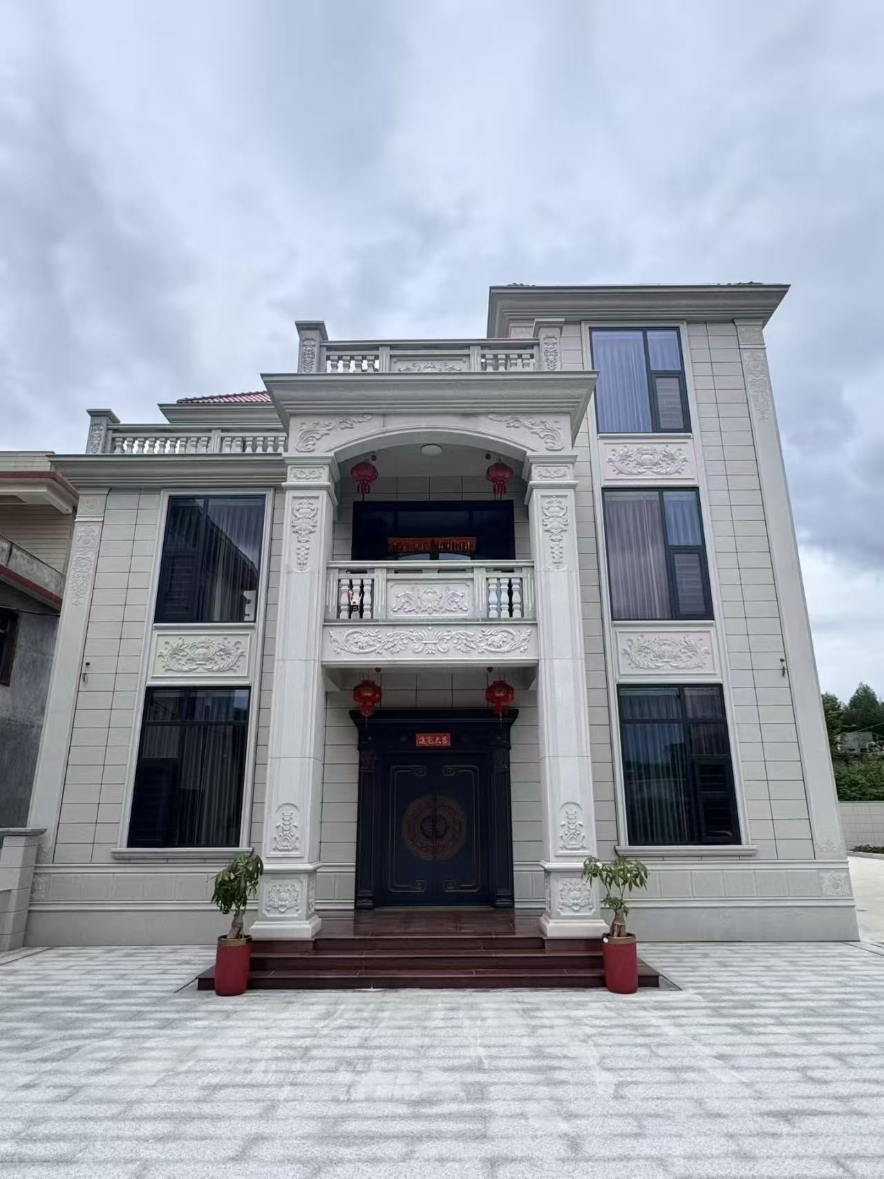 舟山 芝麻白石材别墅干挂案例展示