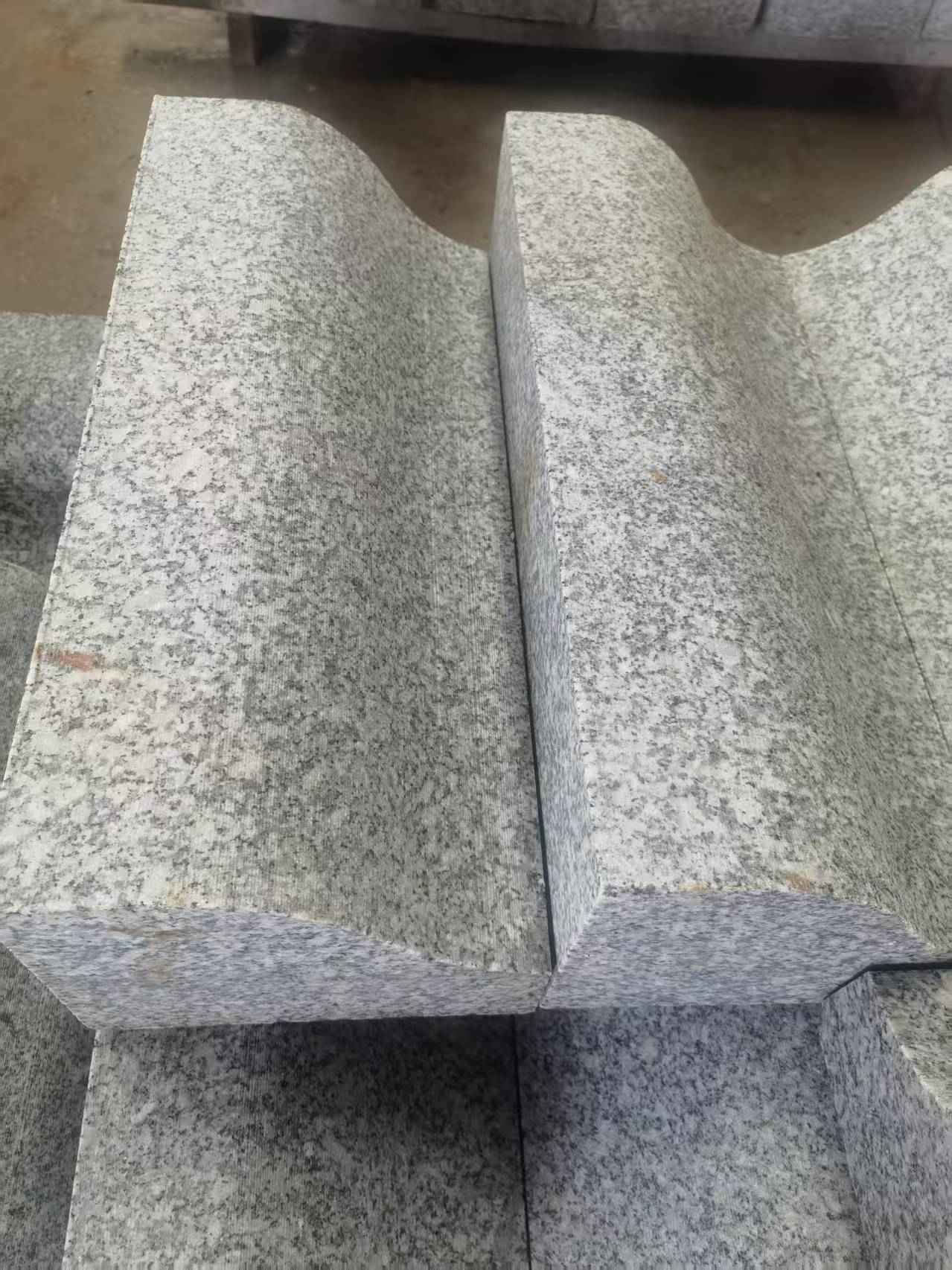 舟山芙蓉白S型拉丝面路沿石